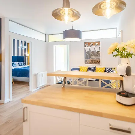 Apartment Blekit Na Fali - Miodowy Dom